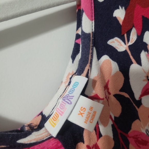 LuLaRoe Natalie Jumper - Picture 2 of 2